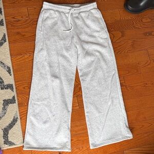 Abercrombie & Fitch Gray Wide Leg Cozy Sweatpants
